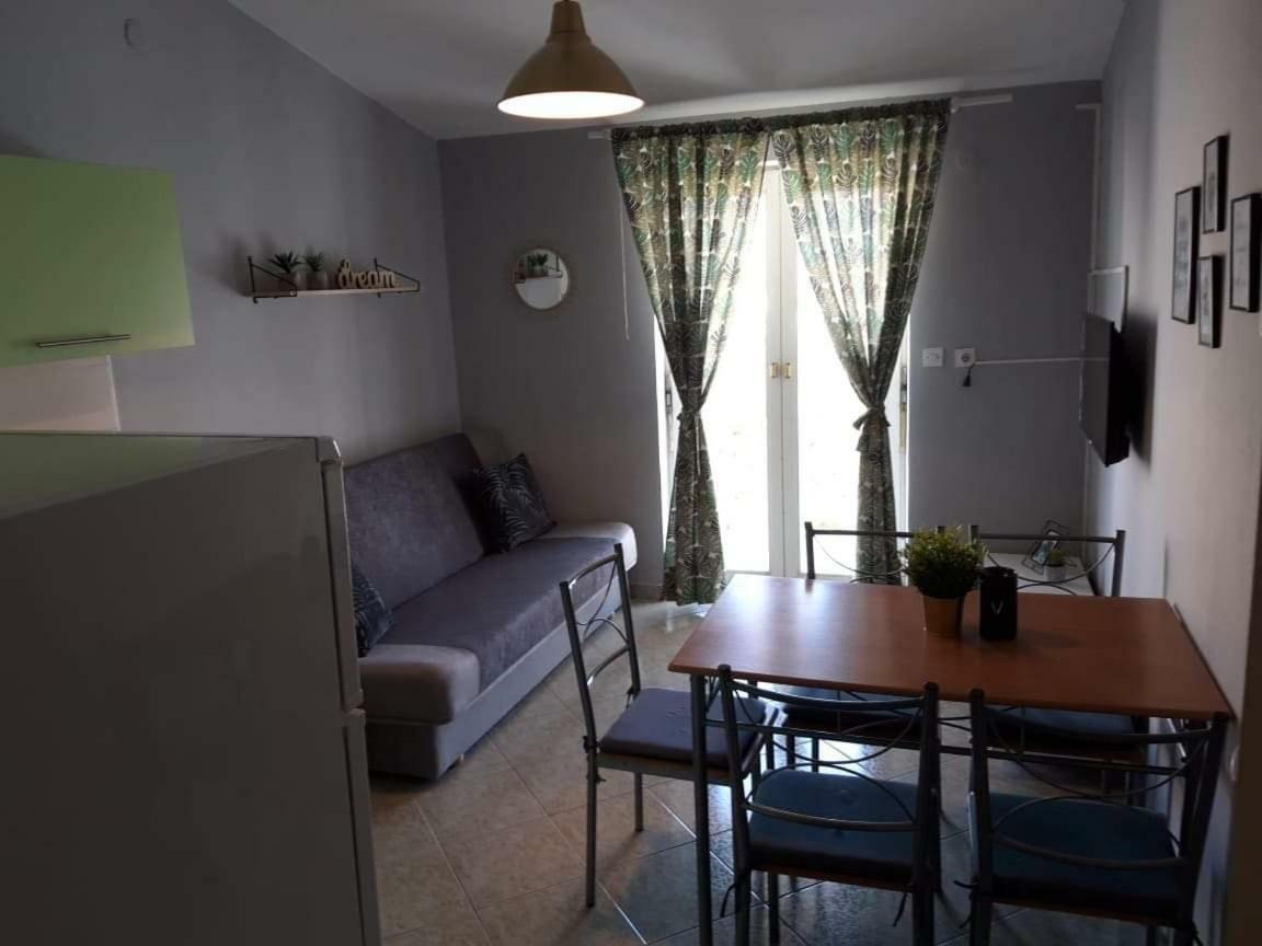 Apartments Danijela Tribalj Exterior foto